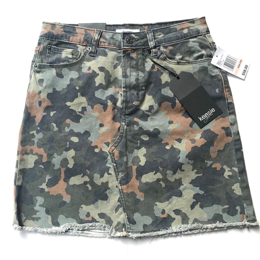 Kensie Puzzle Camo Denim Mini Skirt Frayed 2 26